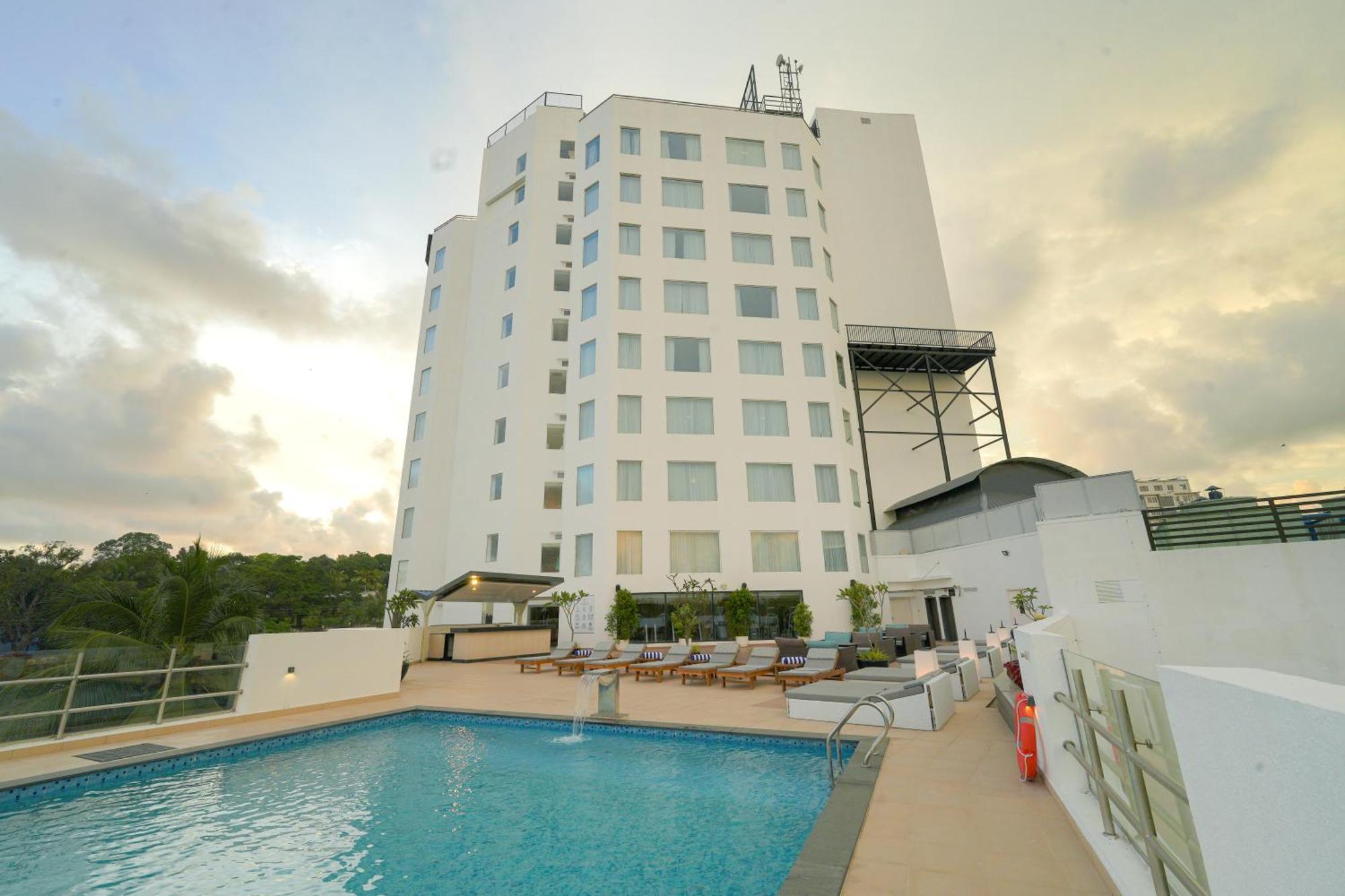 Gokulam Grand Trivandrum Тривандрум Экстерьер фото